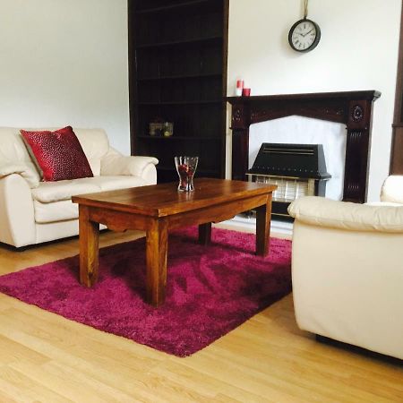 הוילה בראדפורד The Ideal House - 24 7 Check In Parking מראה חיצוני תמונה